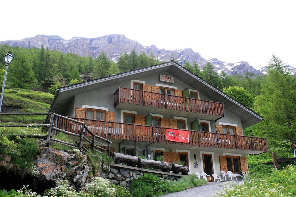Maison Des Myrtilles Hotel Valgrisenche Exterior foto
